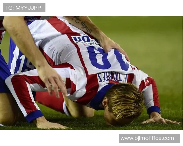 足球明星尼瓦尔的生平故事与精彩瞬间全解析